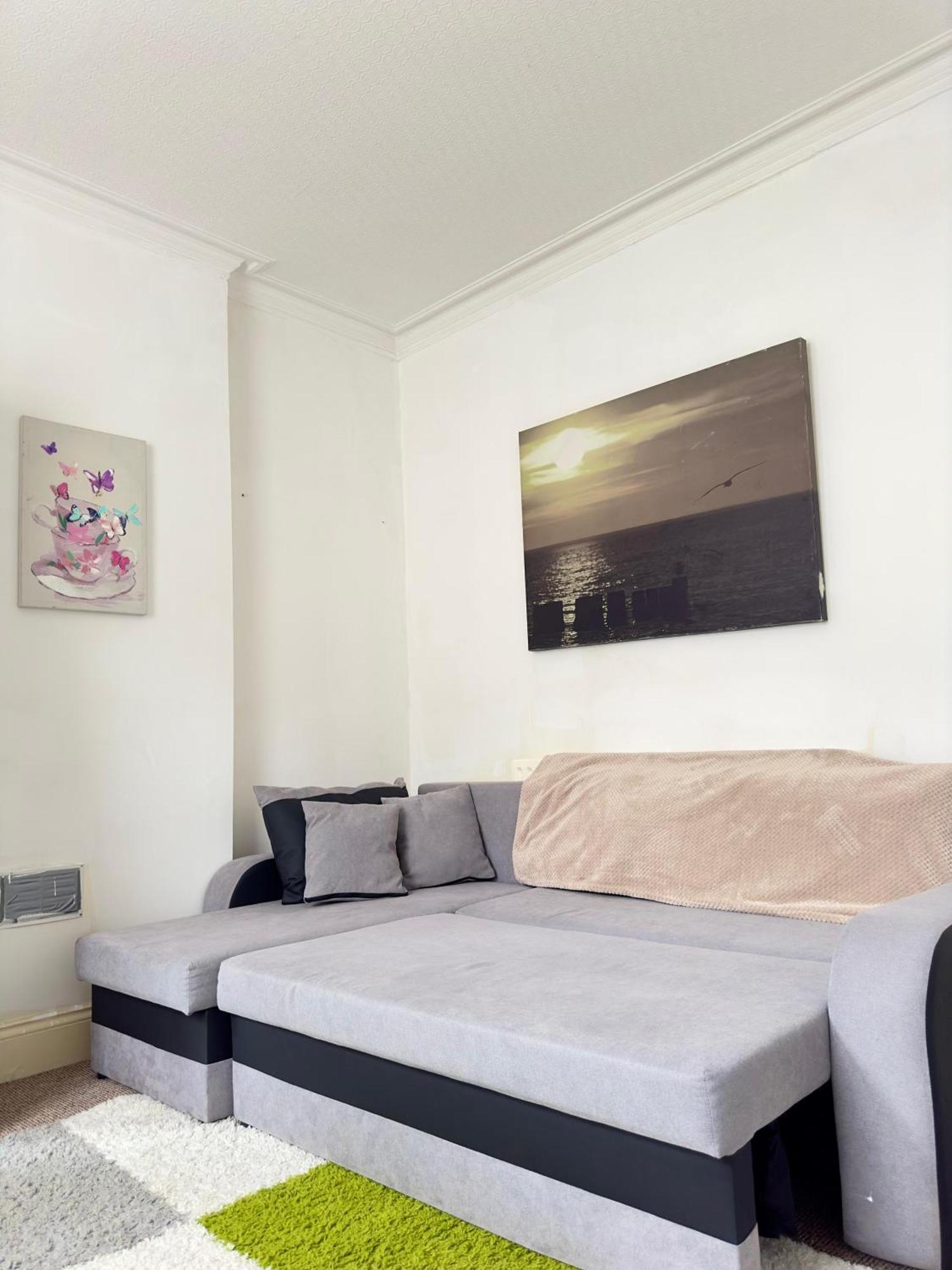 Budget 2 Bedroom Close To Hyde Park Apartamento *